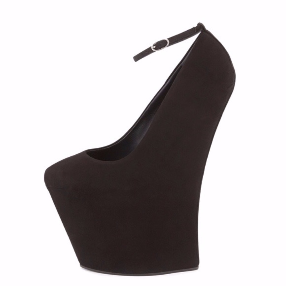 Giuseppe Zanotti Suede Heels